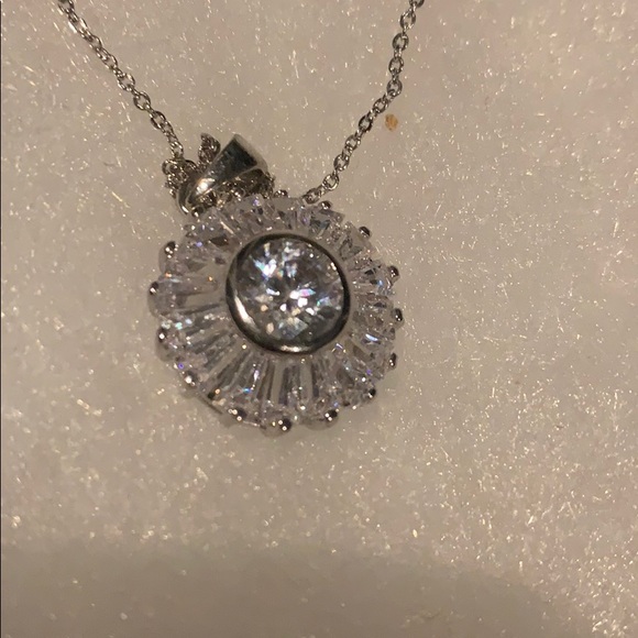 6.75ctw 14k Wt Gold Fill Cubic Zirconia Amulet - Picture 4 of 8